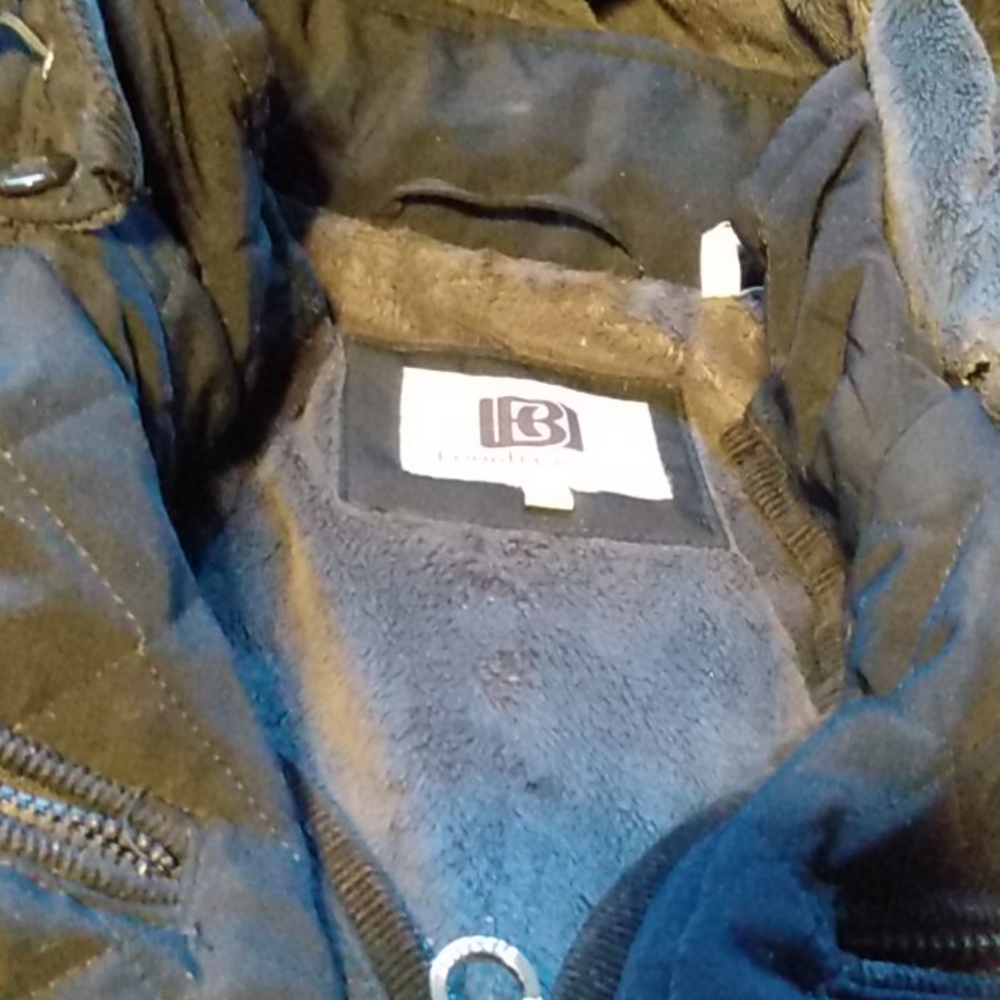 Rain jacket - Picture 2 of 5